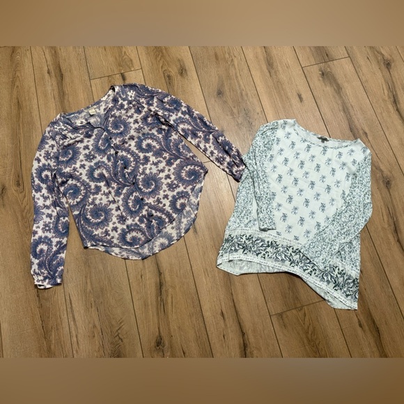 Lucky Brand Tops - Lucky Brand Set of 2 Lightweight Floral Paisley Long Sleeve Tops Size Medium